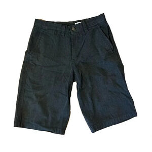 FreeWorld Black Pin Stripe Men’s Shorts Size 28